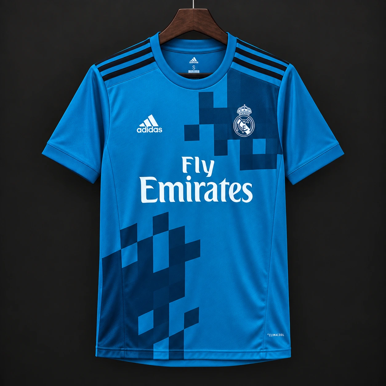 Real Madrid 2017/18 azul